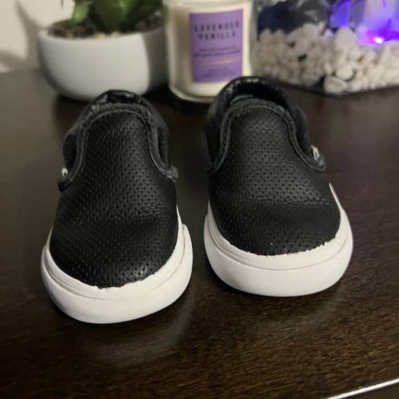 Vans slip ons Toddler size 4 - Picture 6 of 7